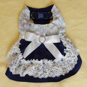 画像1: レトロな花柄　× ネイビー　ふりふりレース　ハーネスワンピース【４S・３Ｓ・２Ｓ・２SL・S】